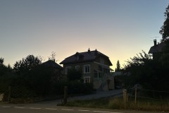 Spaziergang in die Dorfmitte